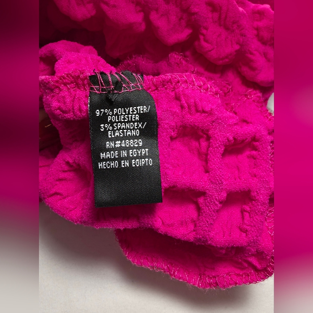 LOVE Hot Pink 3D Bubble Scrunchie Long Sleeve Cropped Retro Y2K Barbiecore Crop - Picture 7 of 9